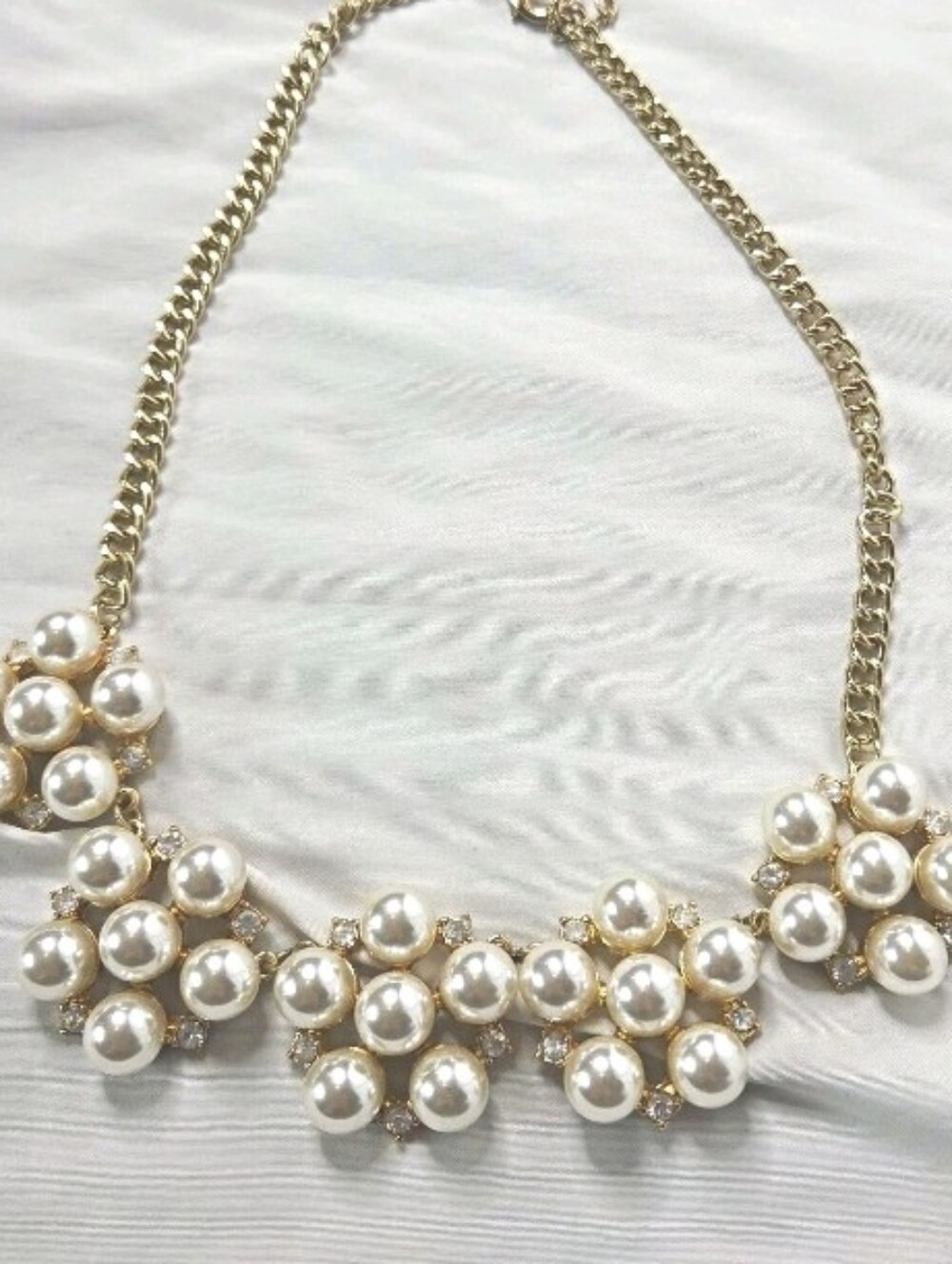 Banana Republic Gold Pearl Cluster Statement Necklace Women Jewelry